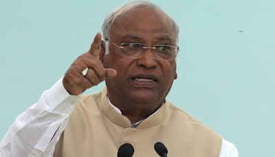 'May Love India, But Married To Pak': Congress' Mallikarjun Kharge Slams PM Modi, Amit Shah