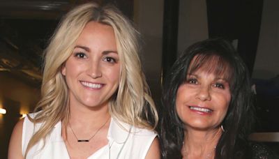 Jamie Lynn Spears Wishes 'Beautiful' Mom Lynne a Happy Birthday: 'We Are So Blessed to Have Her'