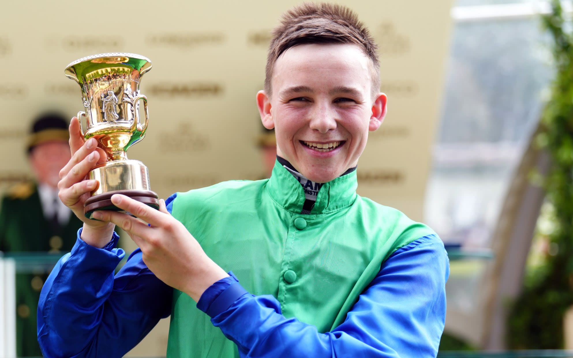 Teenager Billy Loughnane does a Luke Littler with stunning 80-1 victory