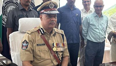 Dwaraka Tirumala Rao assumes charge as A.P. DGP