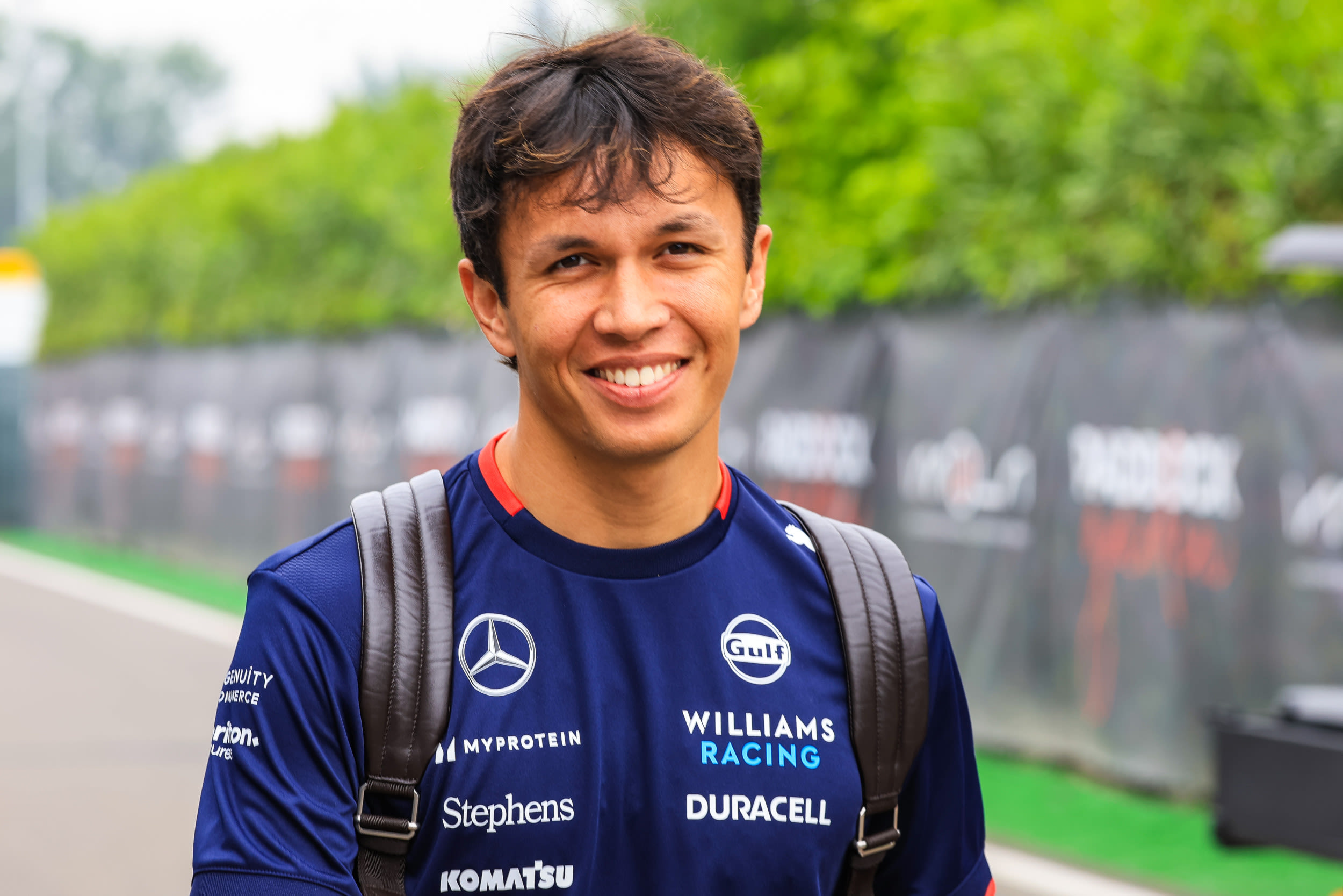 Alex Albon photo raises questions amid new F1 contract