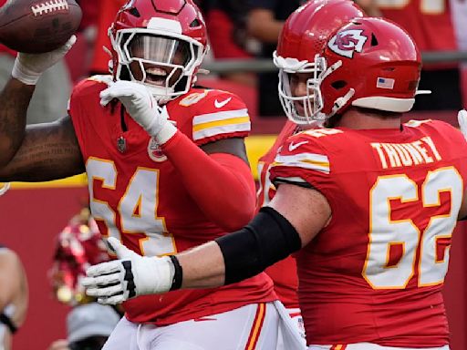 Butker hits a 51-yard winner for KC after penalty on Bengals safety keeps Chiefs alive