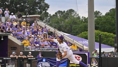 'We mean baseball here': Locals fueling Evansville's NCAA tournament super regional run