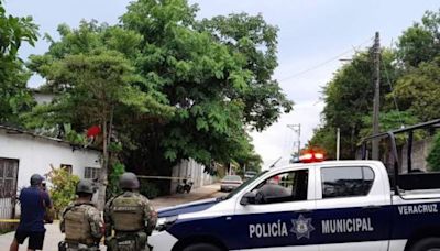 Asesinan a exjefe policiaco afuera de salón de fiestas en Veracruz