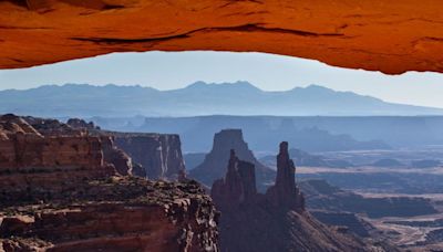 Father and daughter found dead at Canyonlands National Park after getting lost, running out of water in triple-digit heat