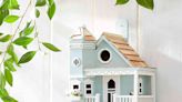 We Found 10 Incredibly Charming Birdhouses We'd Love To Live In Ourselves—And They Start At Just $24