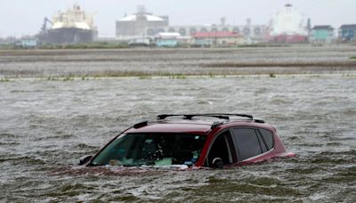 Las impresionantes imágenes de los estragos que dejó a su paso la tormenta Alberto en México y Texas que causó al menos 3 muertos