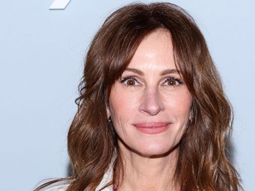 Julia Roberts' new curly shag hairstyle may be her best look yet