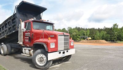 Work starts on $352,550 parking lot near MES • SSentinel.com