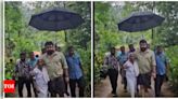 Mohanlal wins hearts by accepting duck curry invitation from elderly fan during ‘L360’ shoot | Malayalam Movie News - Times of India