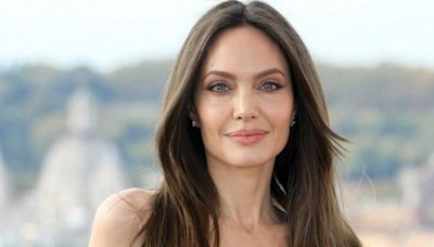 Saltan las alarmas tras estas fotos de Angelina Jolie con un hombre: ¿tiene nuevo novio?