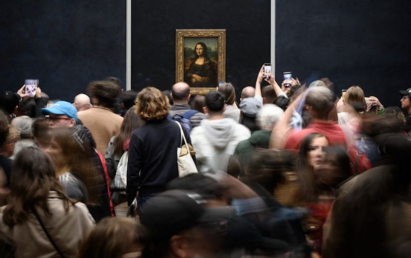 Mona Lisa should be moved to improve ‘worst viewing experience’, Louvre proposes