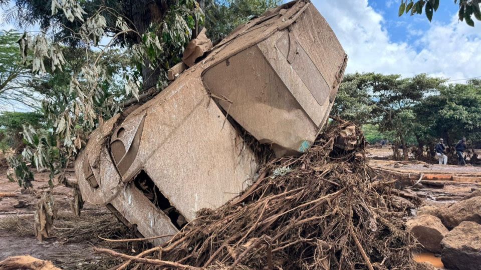 Dozens killed in Kenya as weeks of heavy rain devastate region