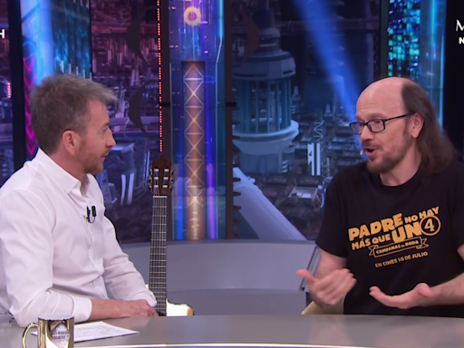 Pablo Motos para los pies a Santiago Segura en 'El Hormiguero': "No lances bulos"