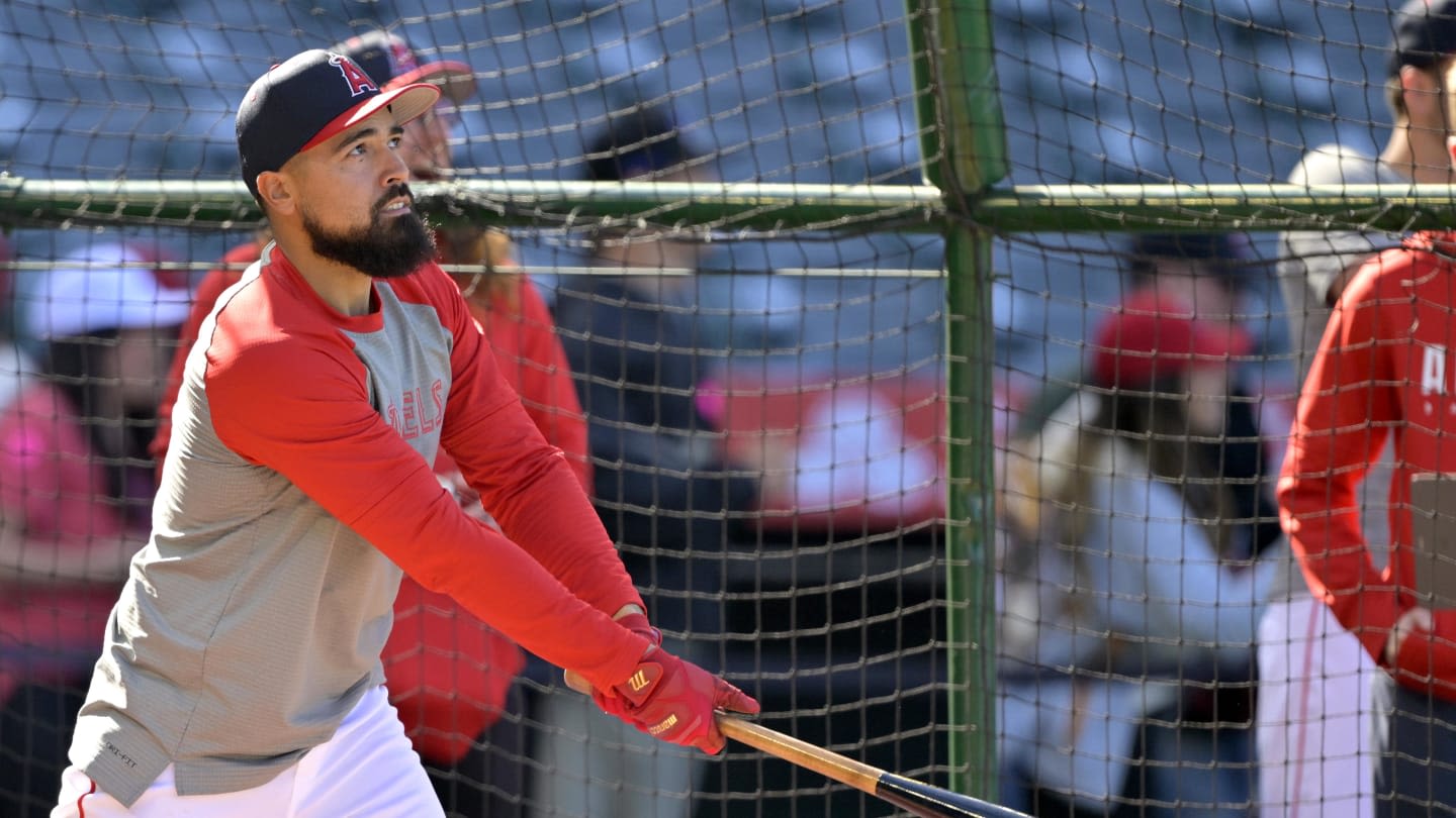 Anthony Rendon Says He’s ‘Definitely Close’ to Return to Angels