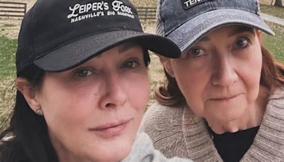 Shannen Doherty: “Sto per morire, vendo tutto e viaggio con mamma”