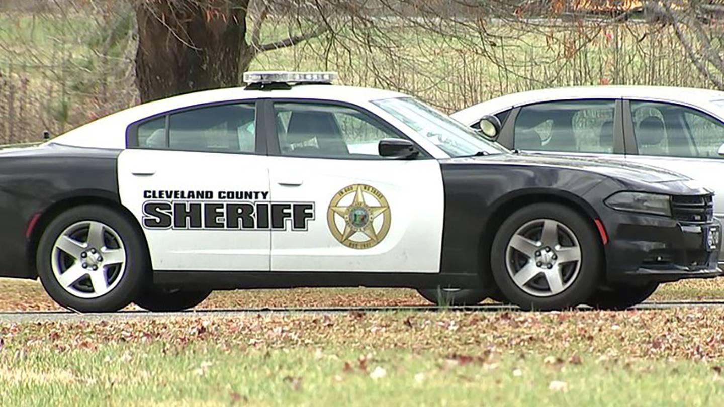 17-year-old charged after shooting in Shelby, sheriff says