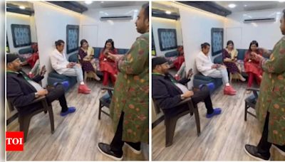 Shreya Ghoshal shares BTS video of Sonu Nigam, Shankar Mahadevan, and others practicing for Anant Ambani’s Shubh Aashirwad | Hindi Movie News - Times of India