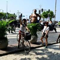 Fans are seen outside the Copacabana Palace Hotel after Madonna's arrival in Rio de Janeiro on April 29, 2024