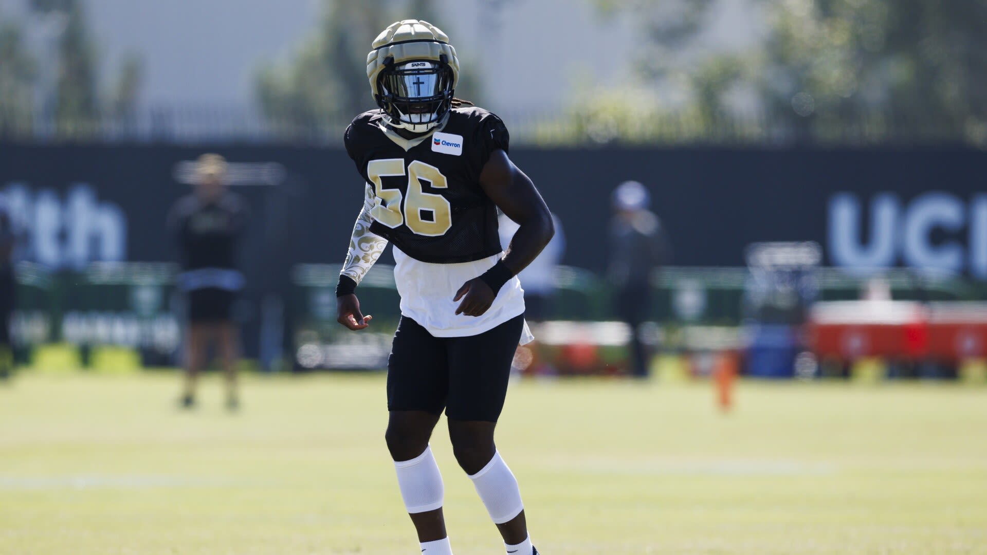 Saints LB Demario Davis injured hamstring at practice