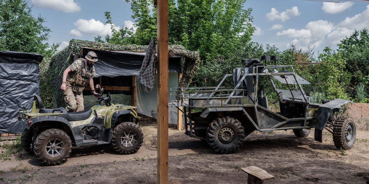 Ukraine Uses Beach Buggies, E-Bikes to Evade Russian Drones