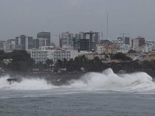 Hurricane Beryl downgraded to Cat. 4 storm yet remains vicious threat to Jamaica