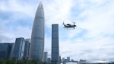 深圳低空經濟全面發力 飛行汽車首次飛越深圳CBD探索出行新方式