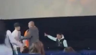 Brutal pelea en un cine durante la proyección de la película infantil 'Garfield'