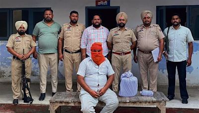 Drug peddler held with 3kg heroin, Rs 1.5 lakh cash