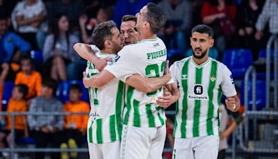 El Betis Futsal hace historia ante el líder Barcelona (2-4)