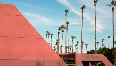 Su barrio de Palm Springs se quemó hace más de 50 años y ahora quieren una indemnización