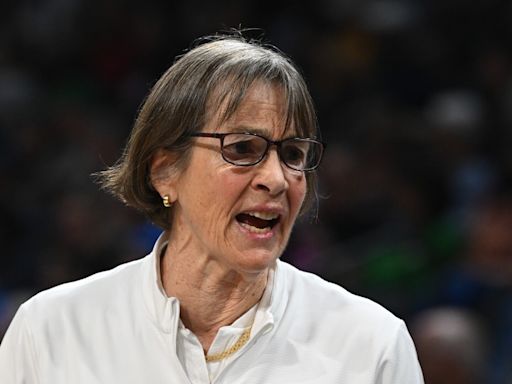 Stanford names basketball court “Tara VanDerveer Court” for retired Hall of Famer, winningest coach