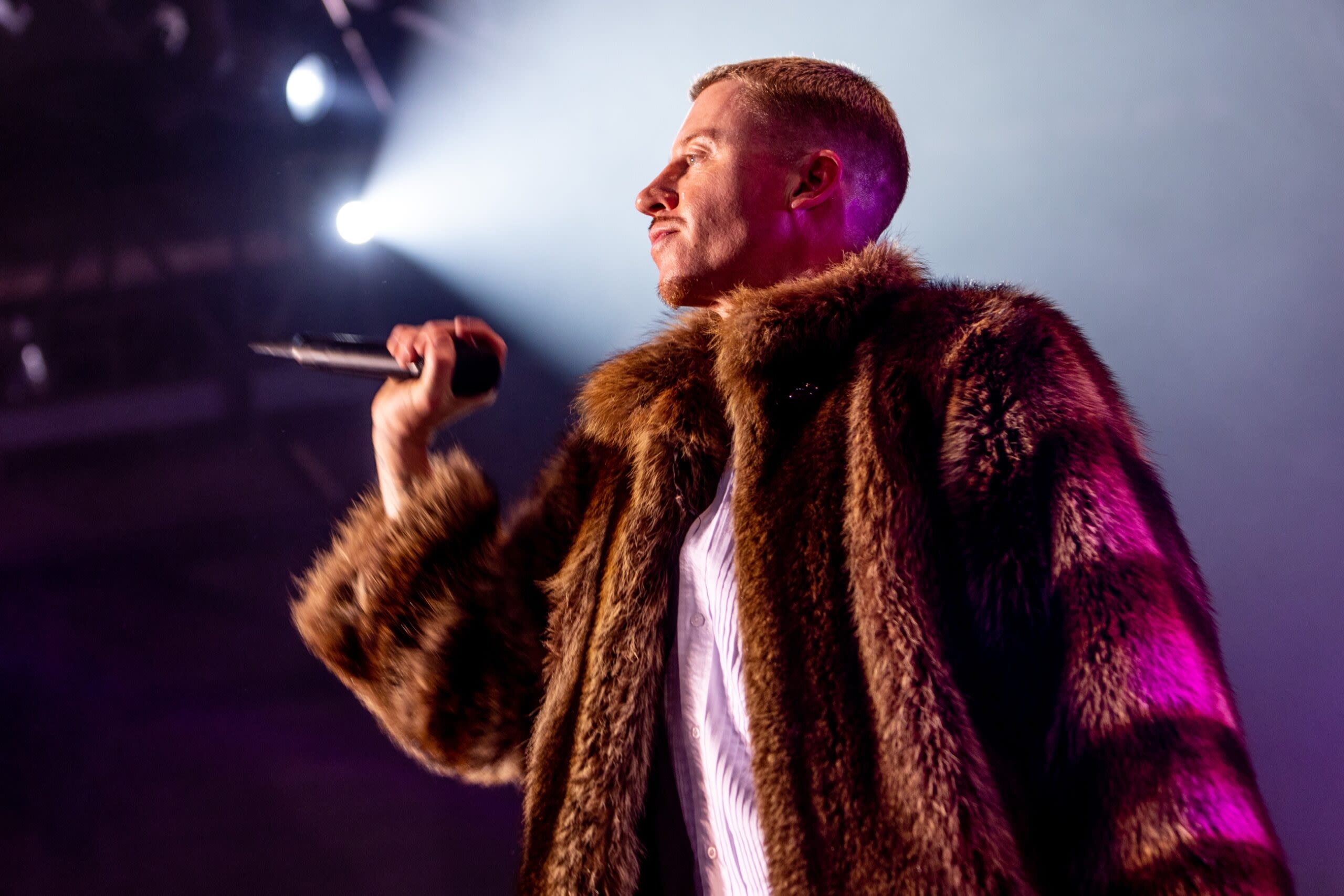 (Watch) In Germany, Macklemore Exploits the Holocaust to Rationalize His Antisemitism - Showbiz411