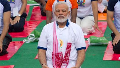 PM Modi To Lead Yoga Day Celebrations From Srinagar On June 21 - News18