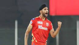 Punjab Kings' spin duo restrict CSK to 162/7 - News Today | First with the news