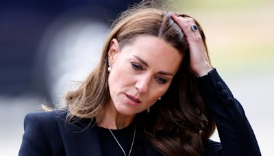 Kate Middleton estaria sem cabelo e foge de curiosos, diz jornal