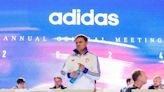 Adidas erhöht Jahresprognose erneut — Grund sind auch Verkäufe der umstrittenen Yeezy-Produkte