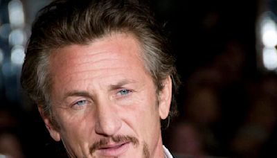 Sean Penn niega haber golpeado a Madonna con un bate de beisbol