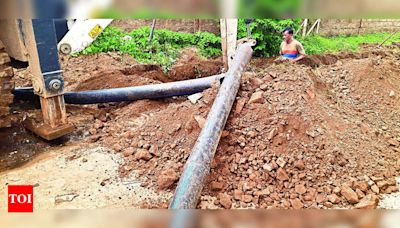 Residents angered as contractor damages new water pipeline in Senanagar | Aurangabad News - Times of India