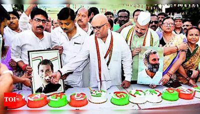 Plantation drive, charity mark Rahul Gandhi’s 54th birthday | Lucknow News - Times of India