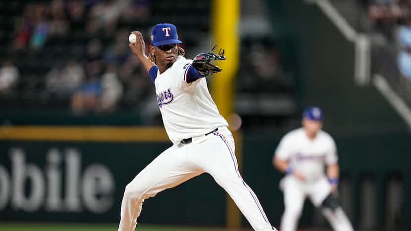 Jose Ureña shines, Texas Rangers offense mashes in blowout win