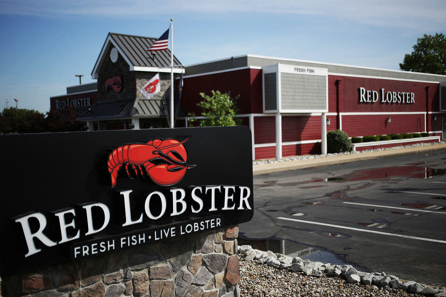 Not-so-endless shrimp: Red Lobster is closing dozens of locations across the country
