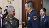 Russian, Chinese defense ministers tout close bilateral ties during meeting