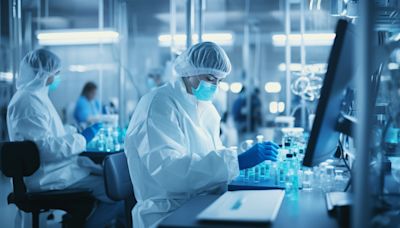 Is Legend Biotech Corporation (LEGN) a Good Growth Stock to Buy?