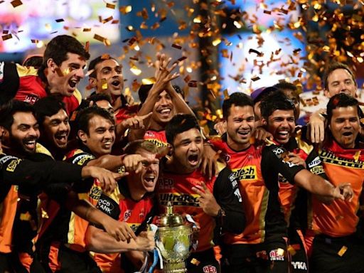 On This Day In 2016: Sunrisers Hyderabad Beat RCB to Win Their Maiden IPL Title - News18