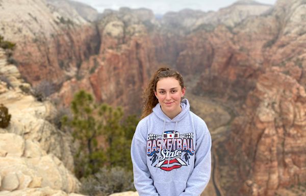 College student slips on Yosemite's Half Dome cables, falls to her death