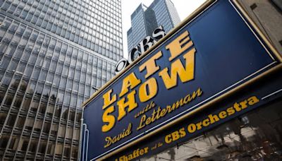 David Letterman: It's your last chance to win Paul Shaffer's 'Late Show' sign; here's how