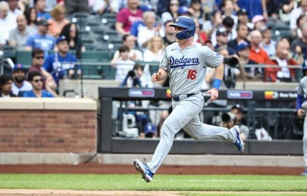 Will Smith powers Dodgers past Mets with pair of homers