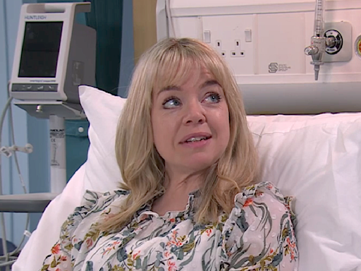 Coronation Street airs pregnancy news for Toyah Battersby