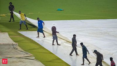 IPL final 2024: IMD forecasts rain in Chennai today. What are the extra time rules for KKR vs SRH match?